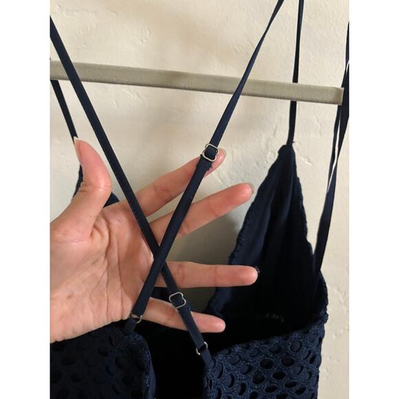 Abercrombie & Fitch Dress Women's Small Blue Eyelit Lace Overlay Mini V Neck - Picture 8 of 9